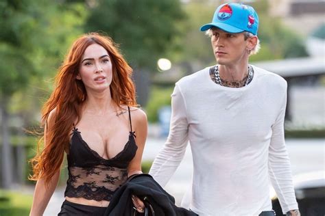 Megan Fox and Machine Gun Kelly Enjoy Movie Date Together: Photo