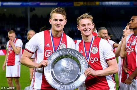 The Rise of the Young Dutch Talent - Frenkie de Jong