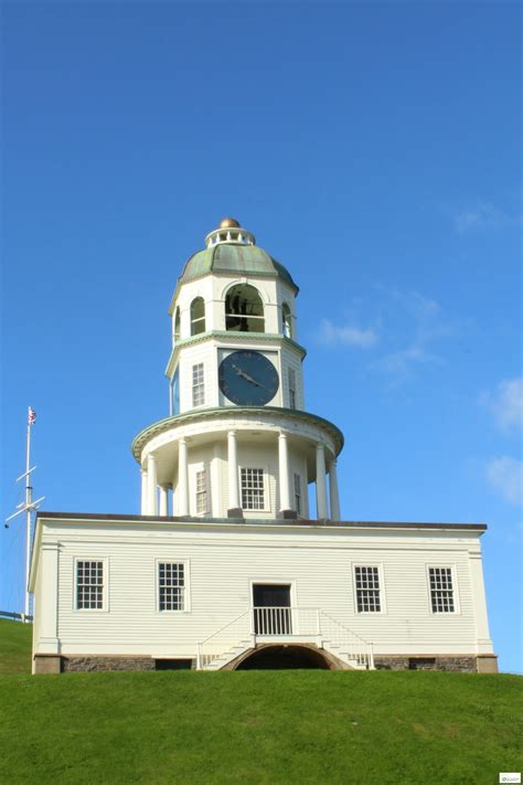 Halifax Citadel // Halifax, Nova Scotia, Canada | Caravan Sonnet