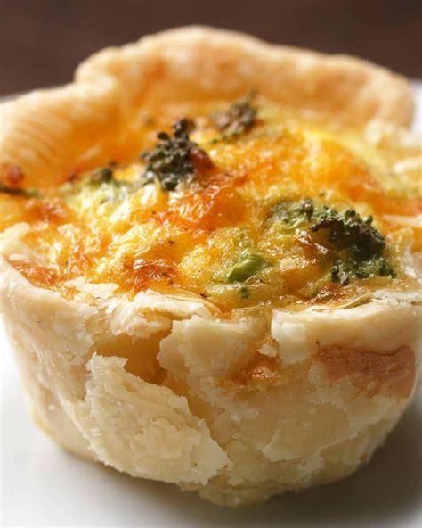 Easy Freezable Mini Quiches | Mini quiche recipes, Mini pie crust, Mini breakfast quiche