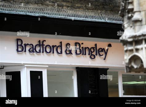 BRADFORD BINGLEY BUILDING SOCIETY OFFICE Stock Photo - Alamy