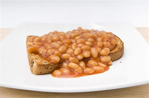 Proper Home-Made British Baked Beans Recipe