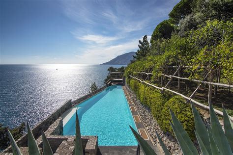 Amalfi Coast Stunning Villa | Maiori Luxury Rentals - SopranoVillas