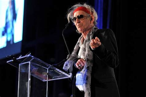 Rolling Stones’ Keith Richards Says Fingers Help With Memory