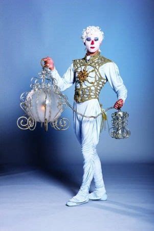 Top 40+ imagen cirque du soleil outfit ideas - Abzlocal.mx