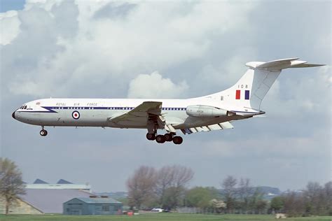 BAC VC10 C Mk.1K : British Aircraft Corporation (BAC) / British Aerospace (BAe)