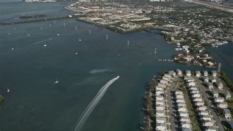 Flying over Trumbo Point, approaching Sigsbee Park, Key West, Florida ...