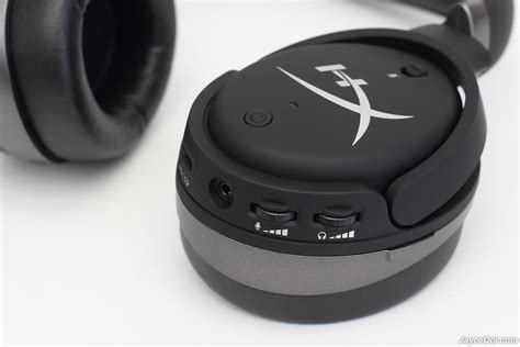 HyperX Cloud Orbit S Review - The best gaming headset in town ...