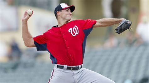 Nationals sign starting pitcher Chris Young to a minor league deal - MLB Daily Dish