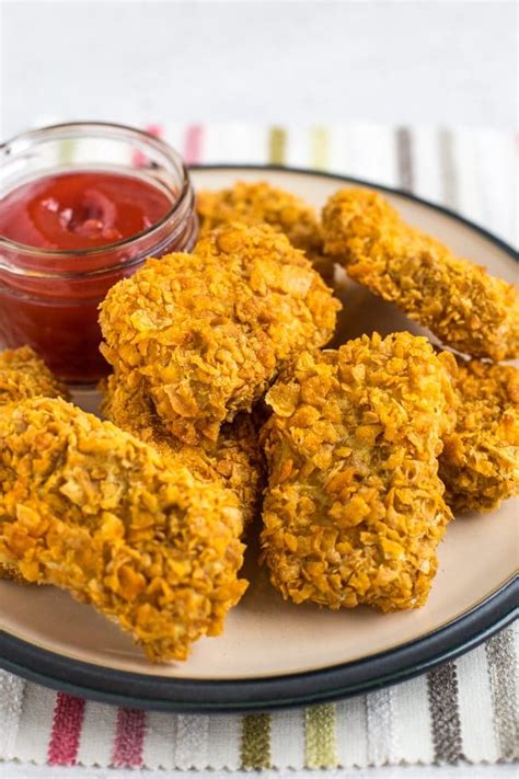 Crispy Baked Tofu 'Chicken' Nuggets - Easy Cheesy Vegetarian