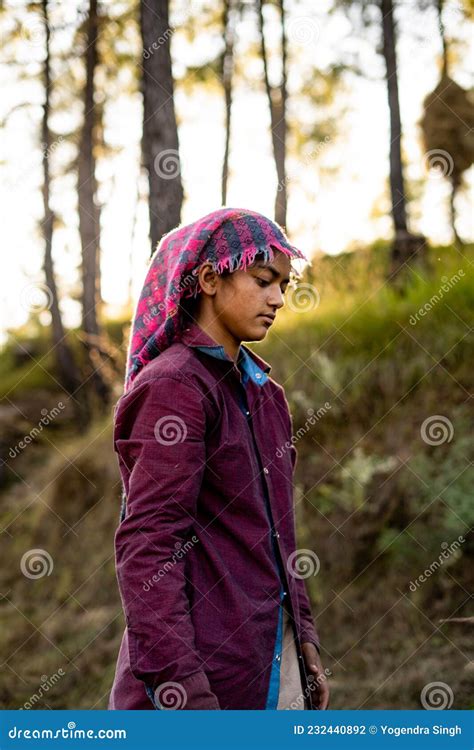 Portrait of an Indian Female Farmer in Traditional Dress. Indian Girl ...