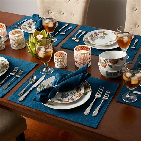 Simple Everyday Table Setting Ideas - RandyWelch