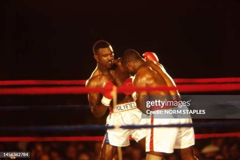 43 Dwight Muhammad Qawi Photos Stock Photos, High-Res Pictures, and ...