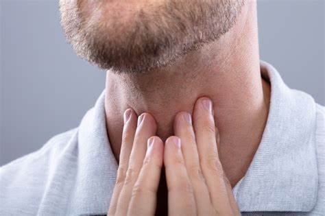 Throat Cancer Symptoms & Treatment - University Health News