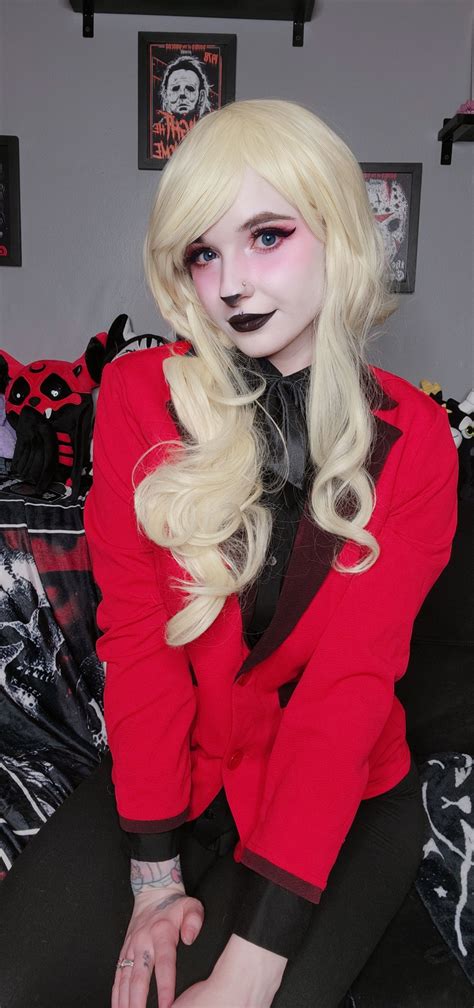 Feels so good to be back in my Charlie cosplay 🖤 : r/HazbinHotel