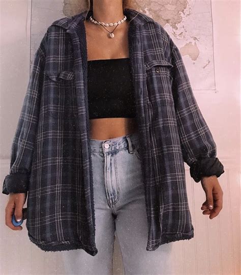 Thrifted flannel vsco outfit girl Tomboy Outfits, Indie Outfits ...