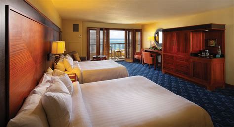 Sheraton Kauai Coconut Beach Resort | Remarkable Honeymoons