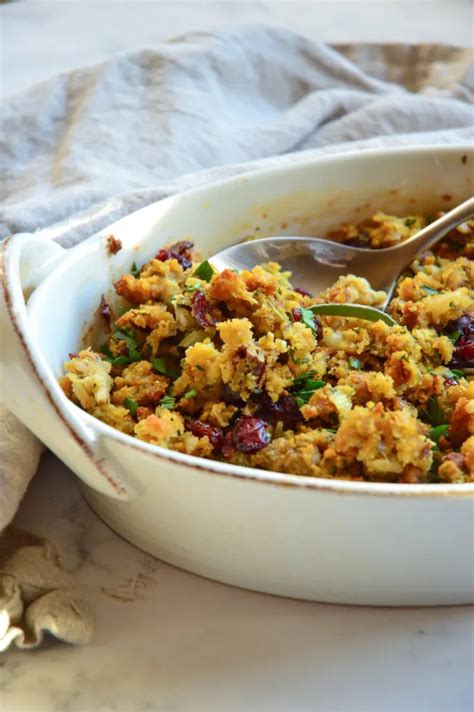 How To Make: Stovetop Cornbread Stuffing Recipe - This Is How I Cook