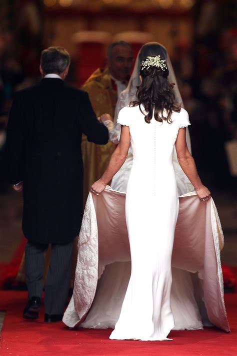 10 Things You Didn't Know About Kate Middleton's Wedding Dress - Sarah ...