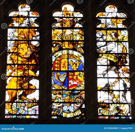 Westminster Abbey Stained Glass Window of Royal Coat of Arms Editorial ...