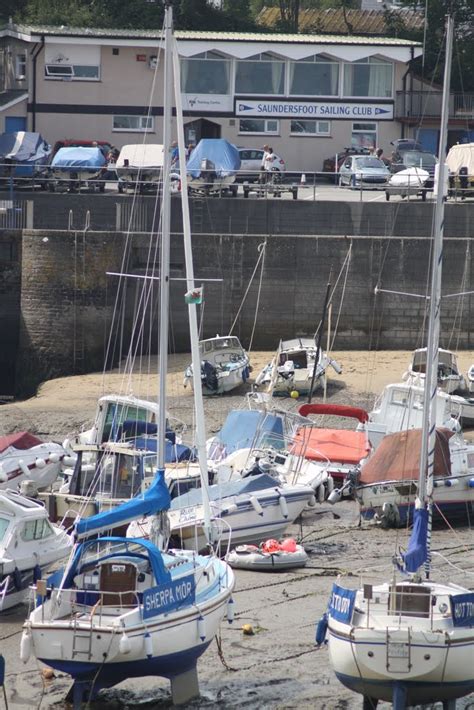 Saundersfoot Beach - Photo "Saundersfoot Sailing Club" :: British Beaches