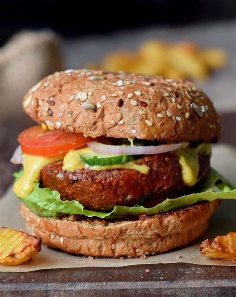 Vegan Black Bean Burger | Easy Veggie Burgers - Elavegan