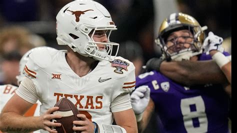 Texas Longhorns QB Quinn Ewers will return for 2024 season | kvue.com