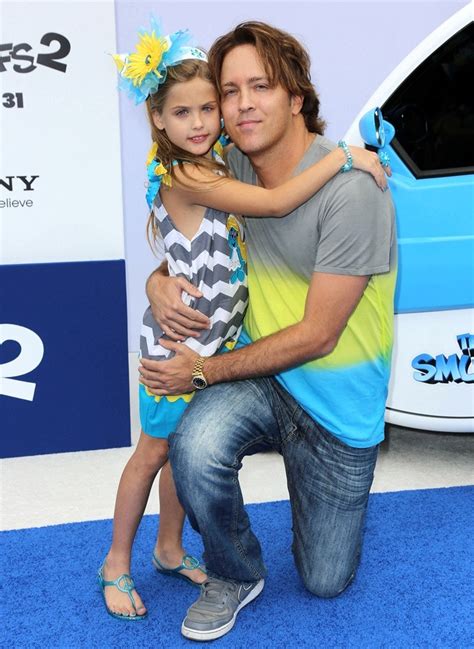 Dannielynn Birkhead Picture 4 - The Los Angeles Premiere of The Smurfs ...