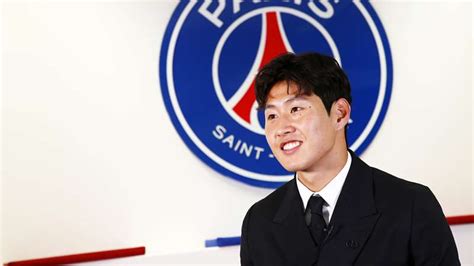 Lee Kang-In: 'Delighted to join Paris Saint-Germain' | Paris Saint-Germain