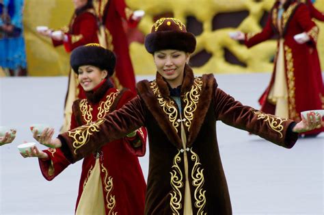 Cossack or Kazakh: What’s The Difference and What To Call Them In ...