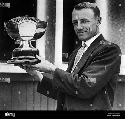 Don Bradman Stock Photos & Don Bradman Stock Images - Alamy