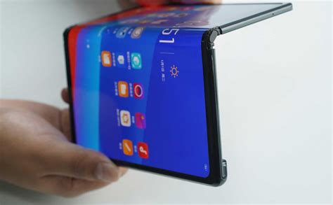 Oppo may be launching its first foldable next month, challenging king Samsung - GearOpen.com