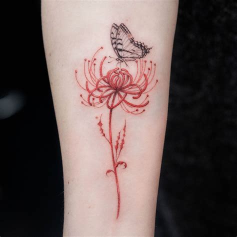 red spider lily tattoo | Lily tattoo, Lily tattoo meaning, Lily tattoo ...