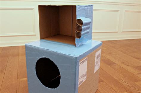 Easy DIY Cardboard Cat Playhouse | Meows 'n' Paws