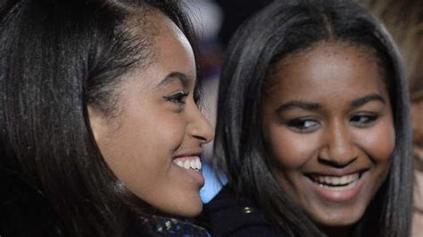 Malia & Sasha Obama, Barack's Daughters: 5 Fast Facts