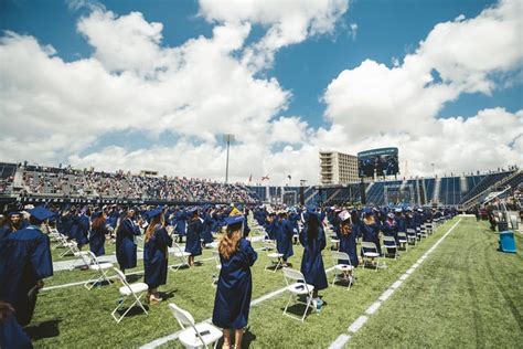 FIU News - Florida International University