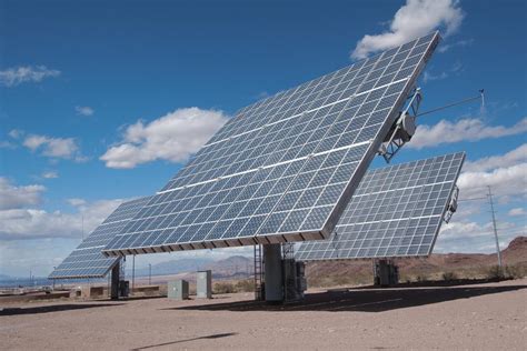 Solar panel breaks "third of a sun" efficiency barrier