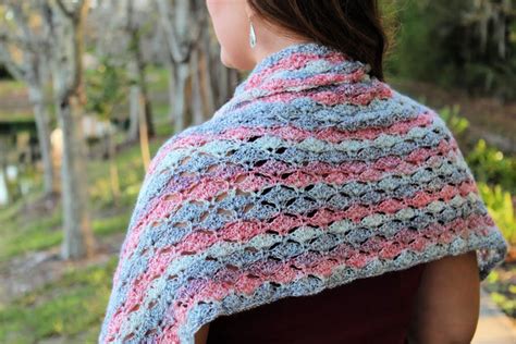 12 Spring Crochet Scarves and Shawls Patterns - Made by Gootie