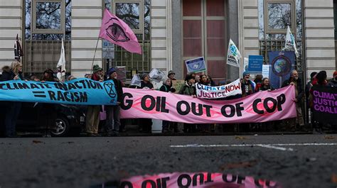 London protesters urge leaders to do more to tackle climate crisis ...