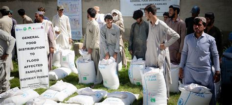 In flood-hit Pakistan, Guterres appeals for ‘massive’ global support ...