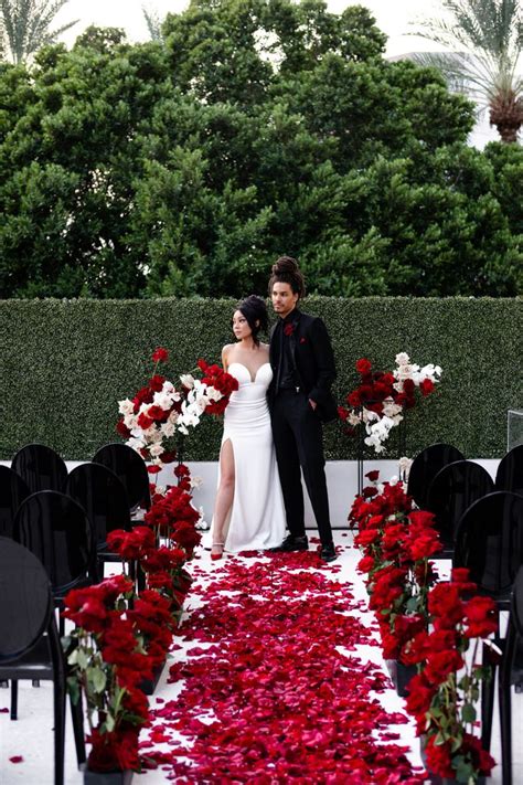 Red Editorial Wedding - Luxury Wedding Photographer | Red rose wedding ...