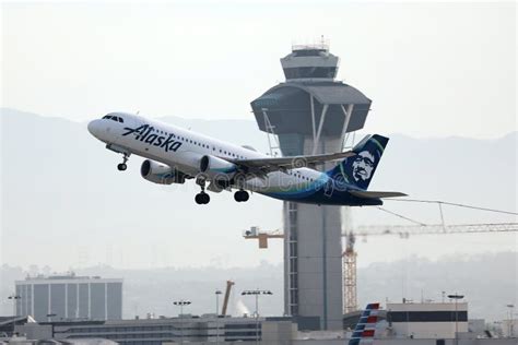 Alaska Airlines Taking Off from Los Angeles Airport LAX Editorial Photo - Image of flys, airways ...