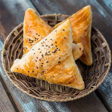 Uzbek Samsa Recipe- Prepare A Delicious Snack in 1 Hour