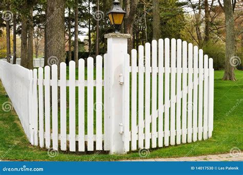 White Picket Fence With Gate Stock Photo - Image: 14017530