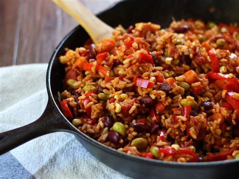 Mexican Kidney Bean Fried Rice - Connoisseurus Veg