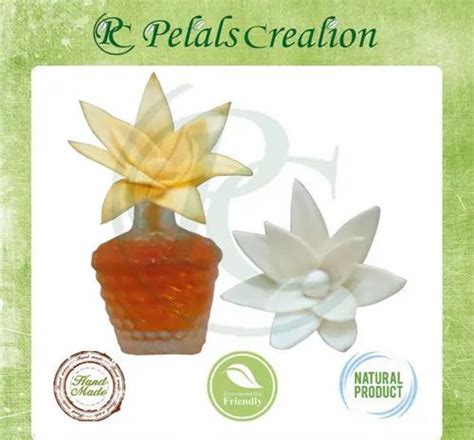 Aroma Diffuser Flower at Rs 40/piece | Artificial Flowers in Howrah ...