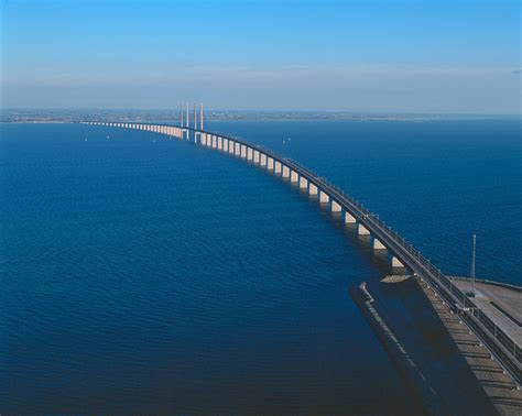 Jembatan Menakjubkan, "Menggaruk" Isi Laut demi Menghubungkan 2 Negara