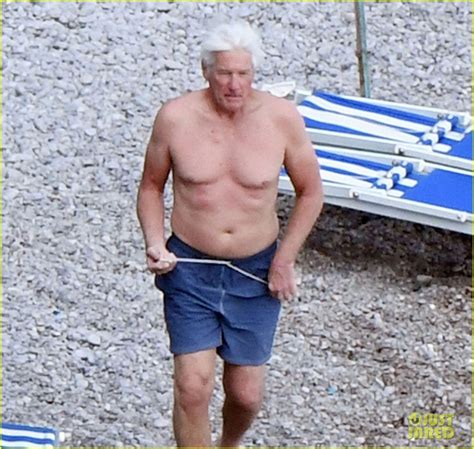 Richard Gere Shows Off Shirtless Physique at 67: Photo 3930315 ...