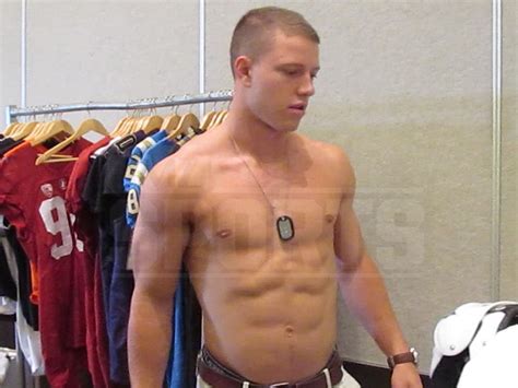 Christian McCaffrey: Check Out These Abs ... Seriously, I'm Ripped ...