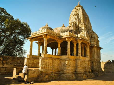 Visit The Beautiful Meera Temple In Chittorgarh - Nativeplanet